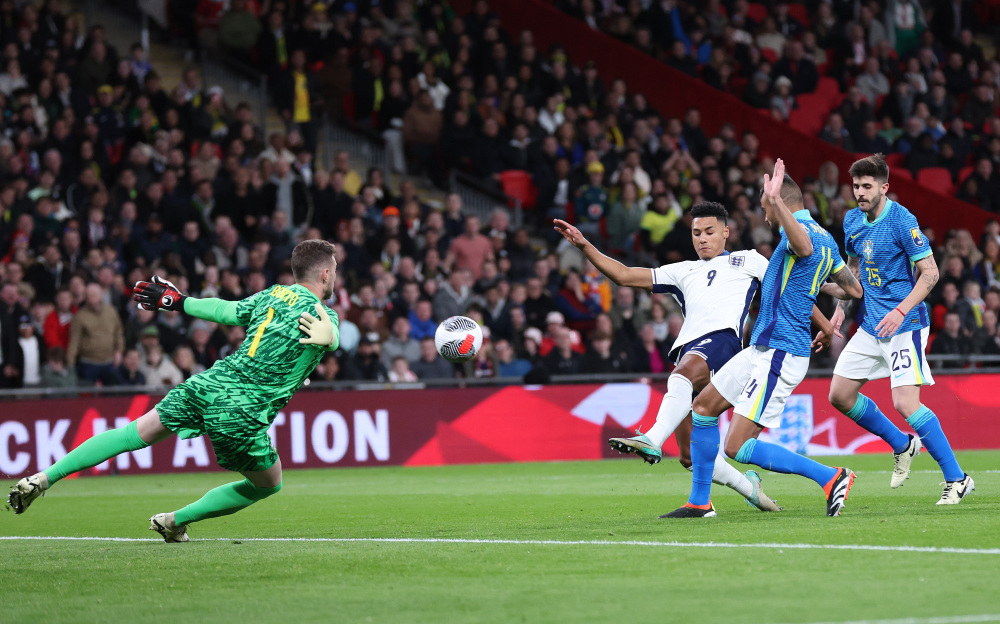 千企千策 千企千策